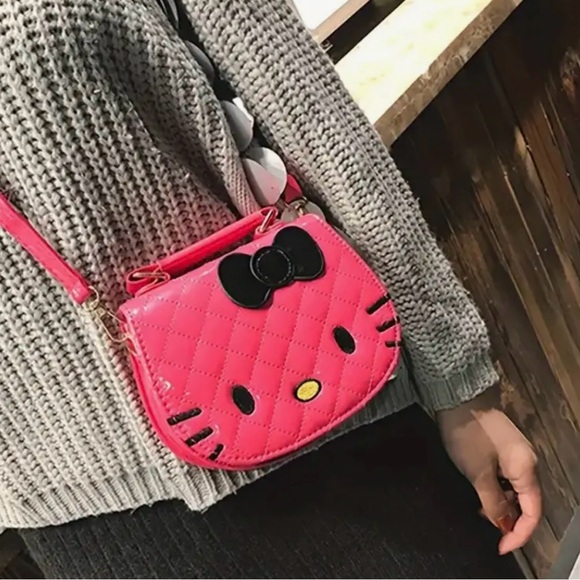 Sanrio Hello Kitty Dark Pink Crossbody Bag - Picture 7 of 11
